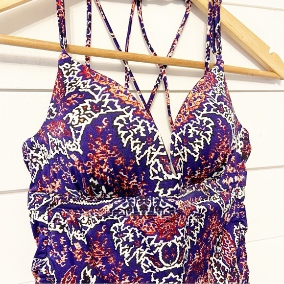 Athleta | Aqualuxe Print Molded Tankini Top ‘ONLY’  in Paradise Print Size Small - Picture 7 of 10